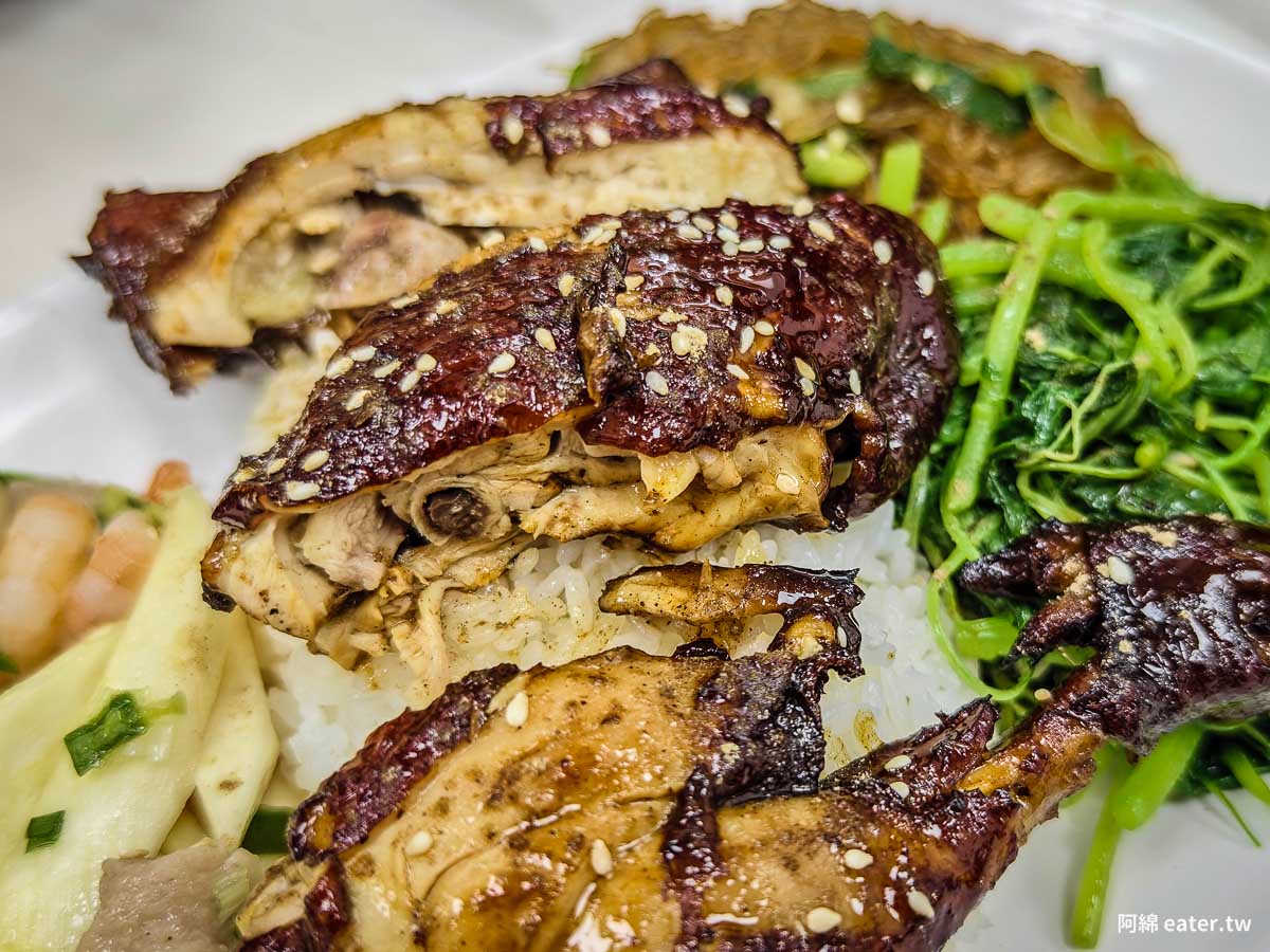 上野燒肉飯｜必點烤雞腿飯，附湯料多好喝，桃園便當推薦，桃園烤肉便當，大有路美食
