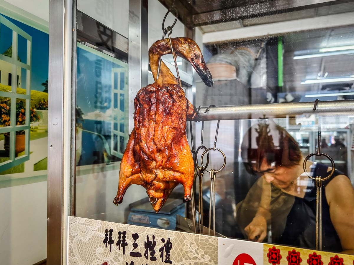 新華園港式燒臘｜正宗香港師傅的港式燒爉，限量脆皮鴨腿飯、牛腱飯超美味！