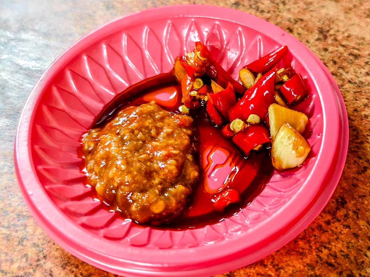 胖子牛肉｜招牌牛腩鍋、爆炒牛肉都好吃，雙蛋蝦仁炒飯CP值高，人氣溫體牛料理，景福宮大廟美食，中正路熱炒