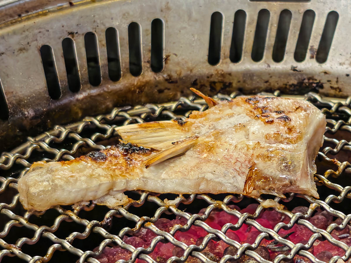 匠夯日式燒肉｜超時送肉品！千元價位嗑生食級干貝、日本生蠔，新鮮生魚片吃到飽，藝文特區美食，藝文特區烤肉