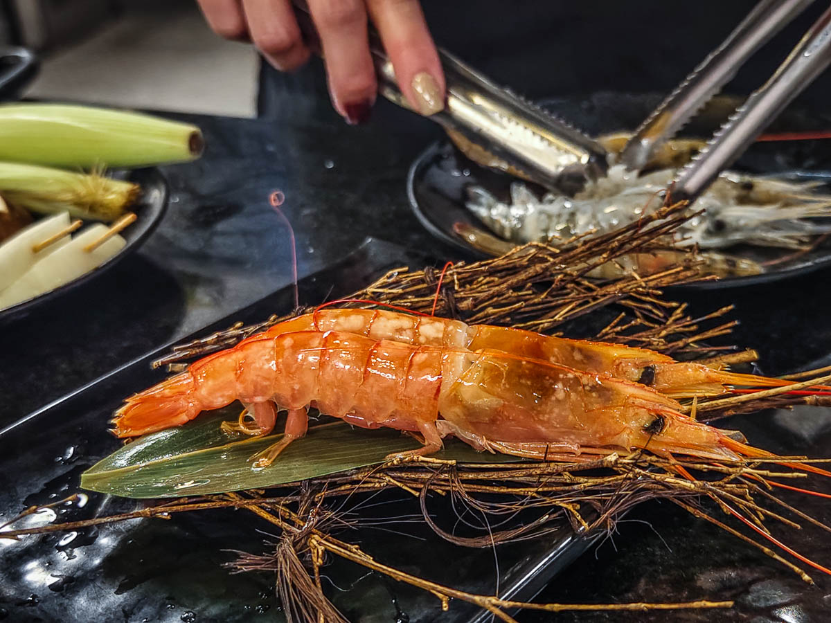 匠夯日式燒肉｜超時送肉品！千元價位嗑生食級干貝、日本生蠔，新鮮生魚片吃到飽，藝文特區美食，藝文特區烤肉