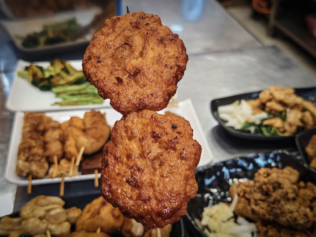 阿淘串串鹹酥雞串燒｜平價串燒×炸物，50+種烤物、炸物越夜越美味，桃園串燒，桃園宵夜