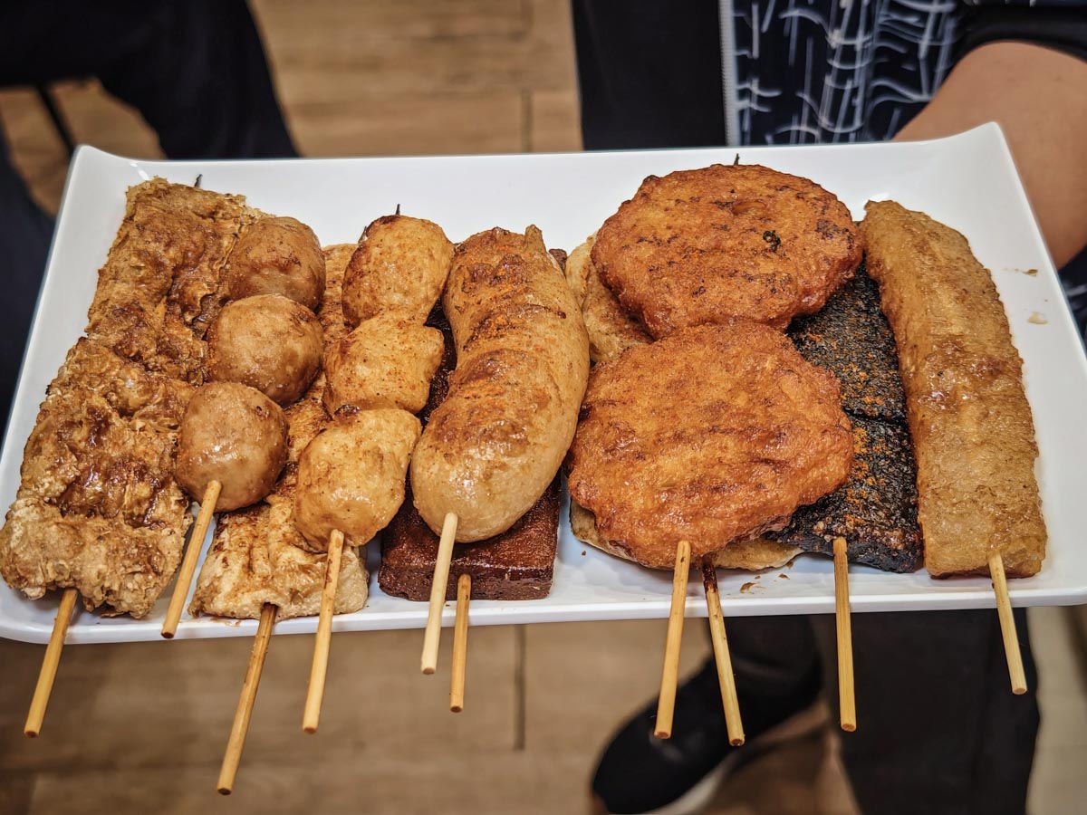 阿淘串串鹹酥雞串燒｜平價串燒×炸物，50+種烤物、炸物越夜越美味，桃園串燒，桃園宵夜