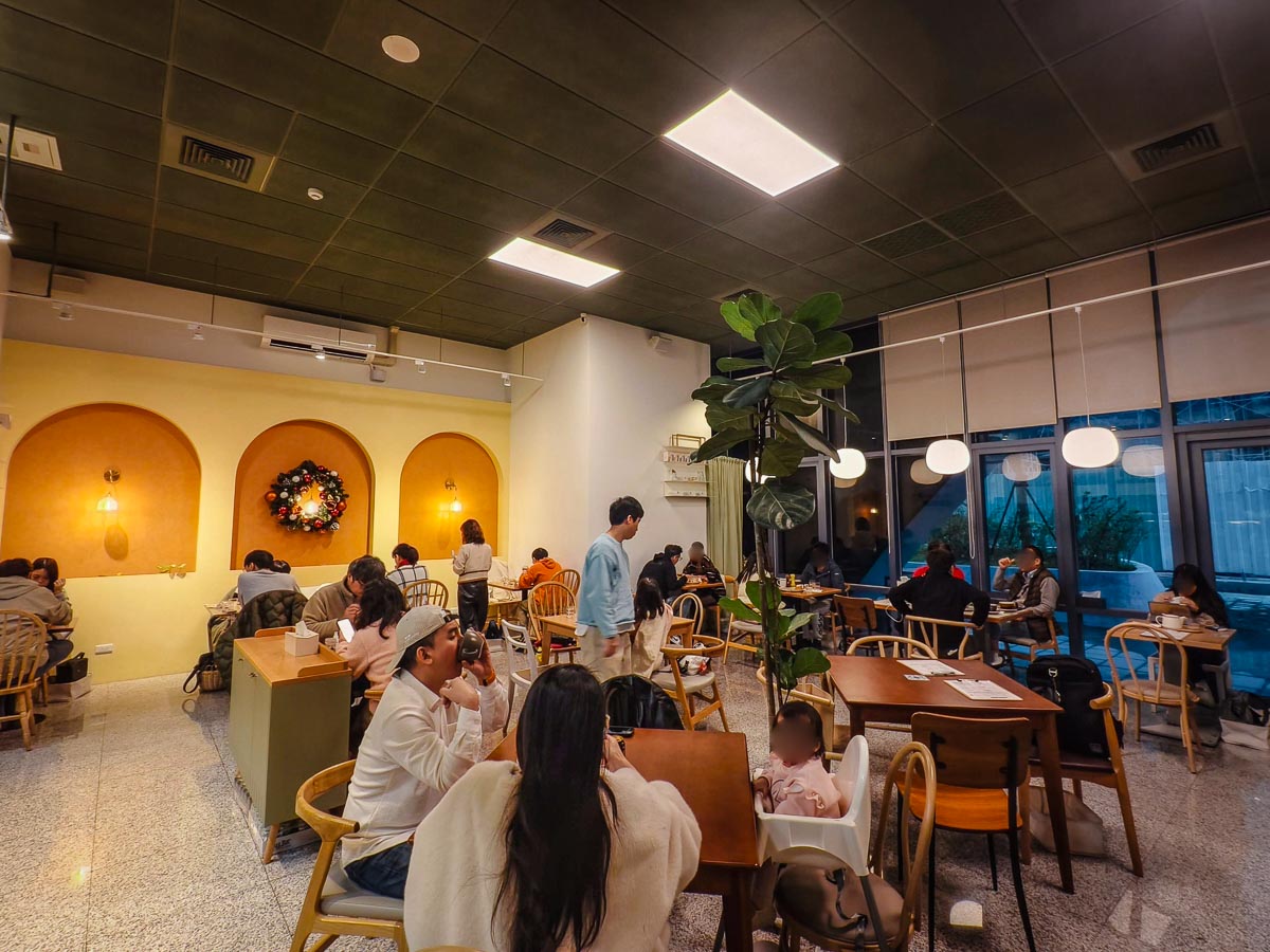 輕綠舍 Lite Canteen｜青埔最神祕早午餐，隱身水利署沒招牌卻爆紅，爆量蛋沙拉+GC可頌，青埔早午餐，中壢早午餐