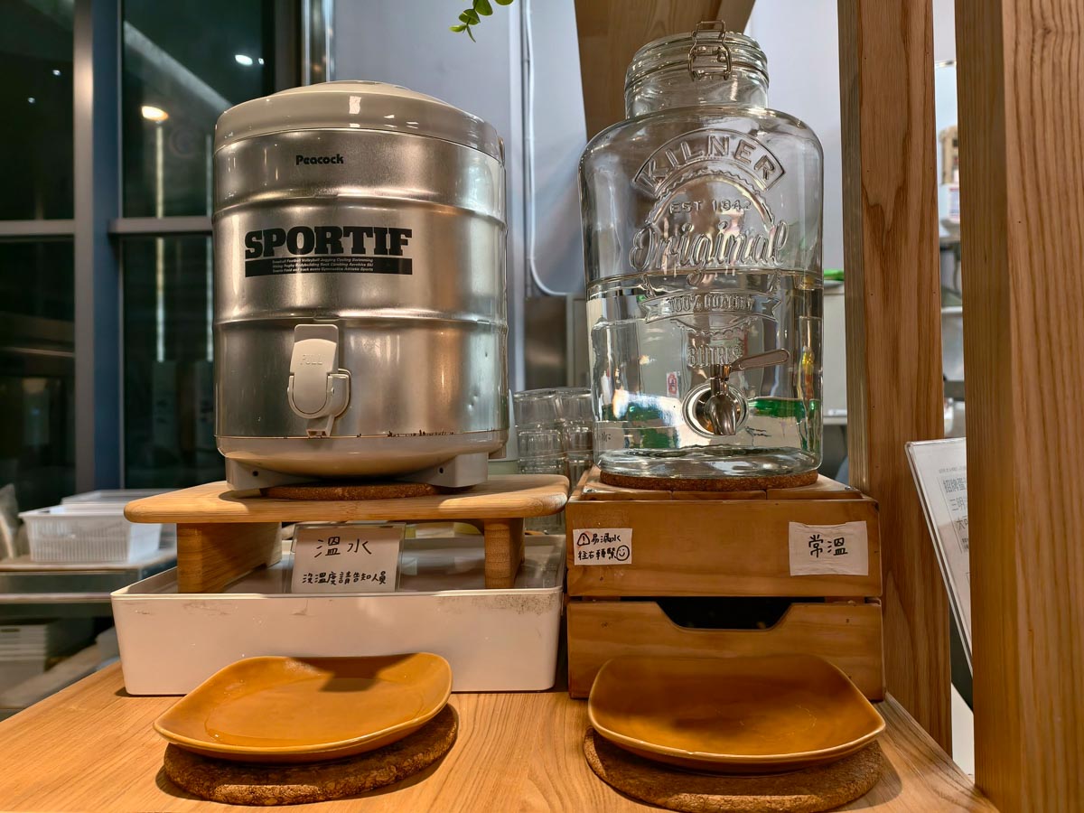 輕綠舍 Lite Canteen｜青埔最神祕早午餐，隱身水利署沒招牌卻爆紅，爆量蛋沙拉+GC可頌，青埔早午餐，中壢早午餐