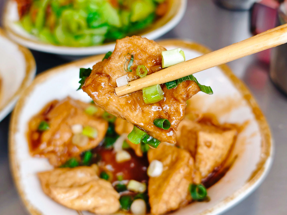 陳記涼麵蒜味肉羹｜麻醬涼麵、蒜味肉羹湯，在地最強雙主打小吃，桃園小吃，桃園涼麵，桃園肉羹
