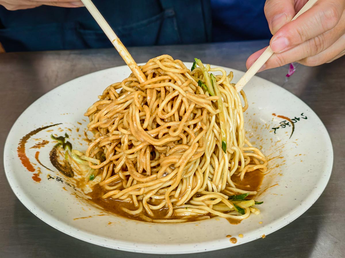 網站近期文章：陳記涼麵蒜味肉羹｜麻醬涼麵、蒜味肉羹湯，在地最強雙主打小吃，桃園小吃，桃園涼麵，桃園肉羹