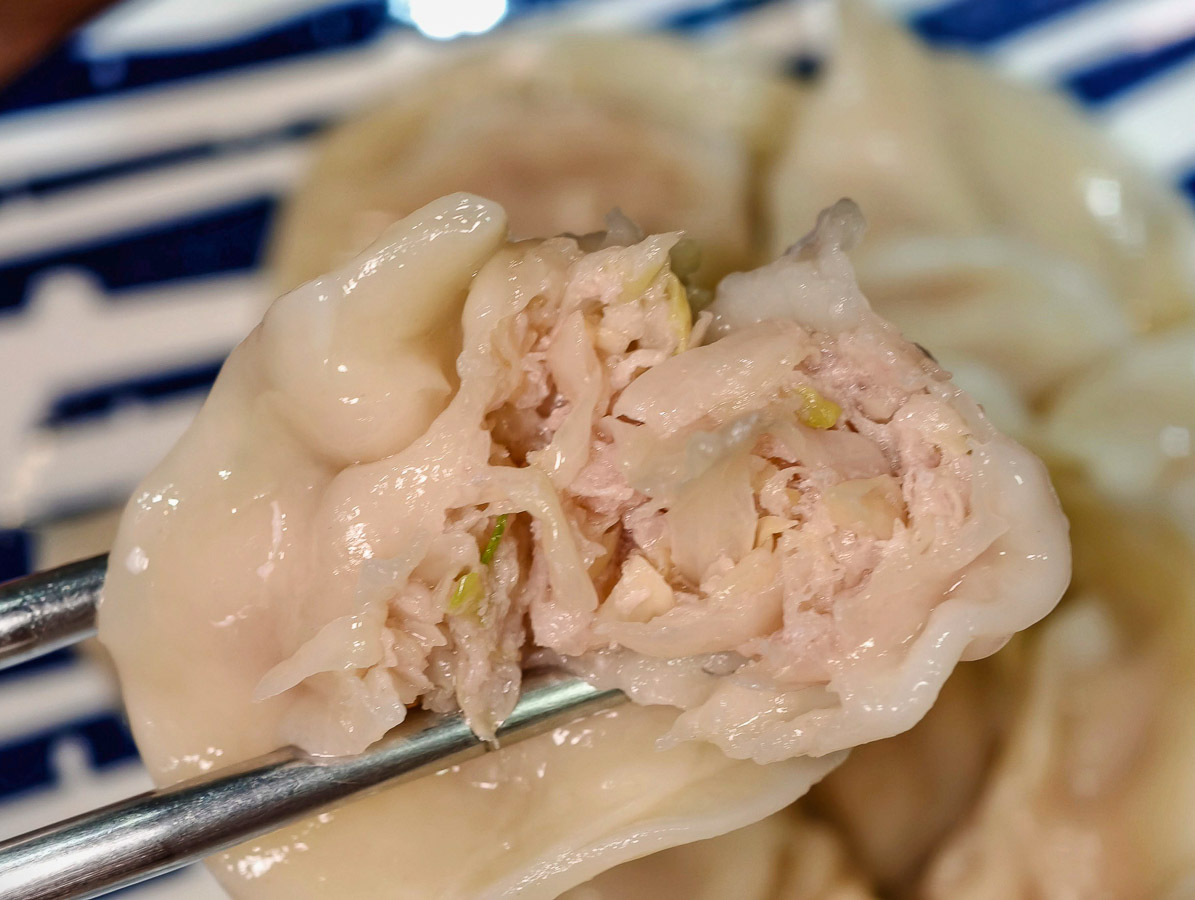 小巷子清燉牛肉麵中壢店｜清燉牛肉麵用魅力征服在地人，神級清甜湯頭、自製超Q拉麵，中壢SOGO美食，中壢牛肉麵